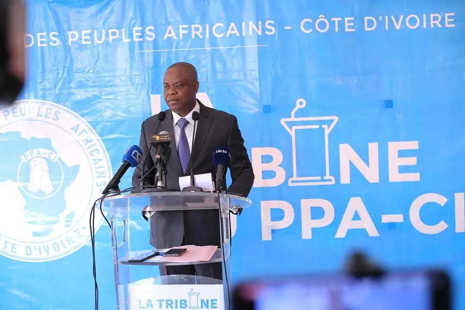 « 2023, année de la jeunesse »: le PPA-CI répond à Ouattara, « et pourtant des Docteurs demandeurs d’emplois sont arrêtés et jetés en prison »
