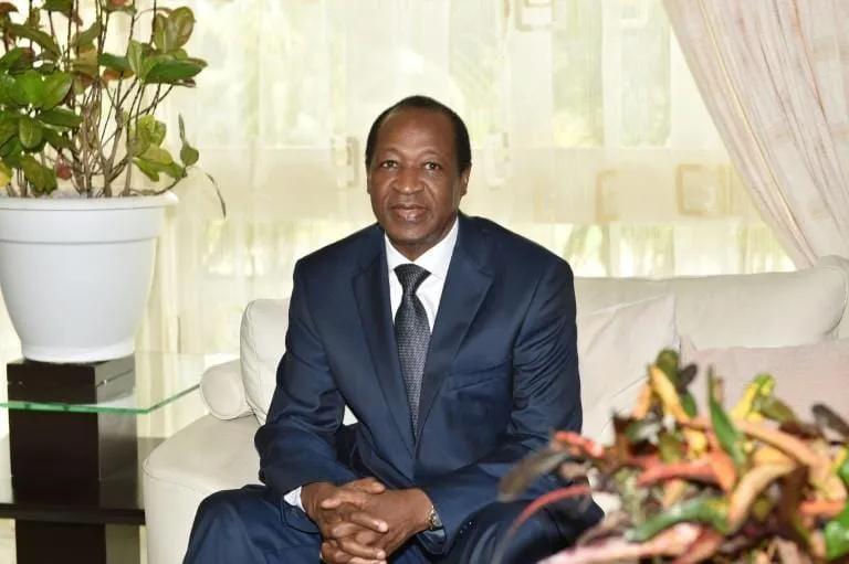 Burkina Faso: Paul-Henri Damiba réunit Blaise Compaoré et 4 anciens chefs d’Etat burkinabè à Ouaga