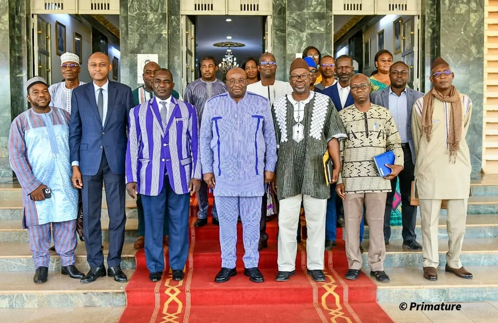 Augmentation du SMIG au Burkina : le gouvernement engage le dialogue avec le Patronat