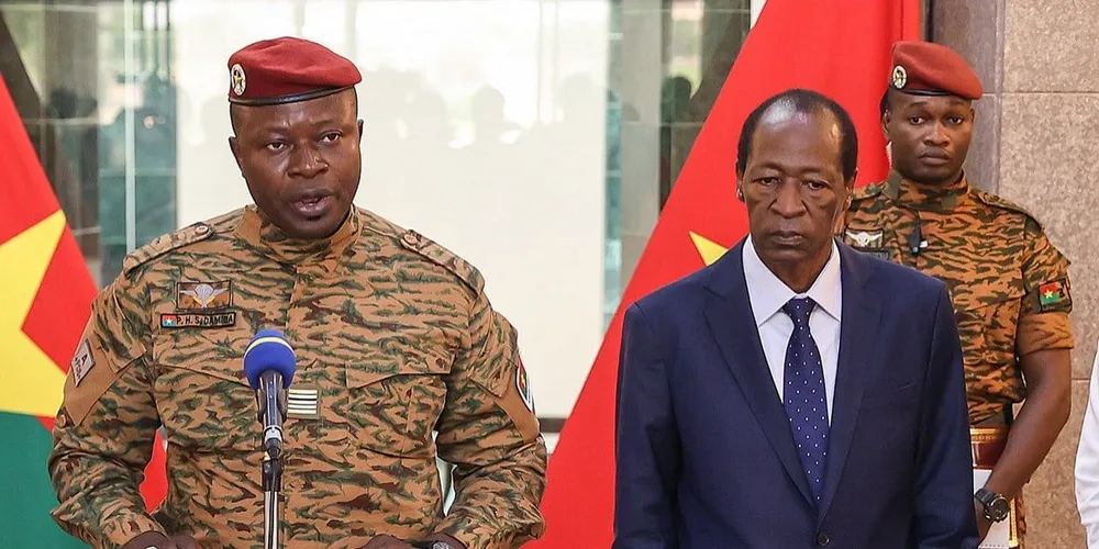 Ouattara et Damiba : « ces petits arrangements qui fragilisent l’Etat… »