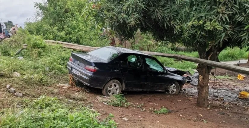 Accident à Dabakala: une voiture termine sa course dans un ravin