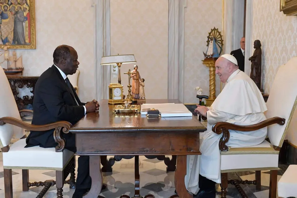 Titrologie 19 septembre 2022 : revue de la presse ivoirienne: Ouattara chez et le Pape