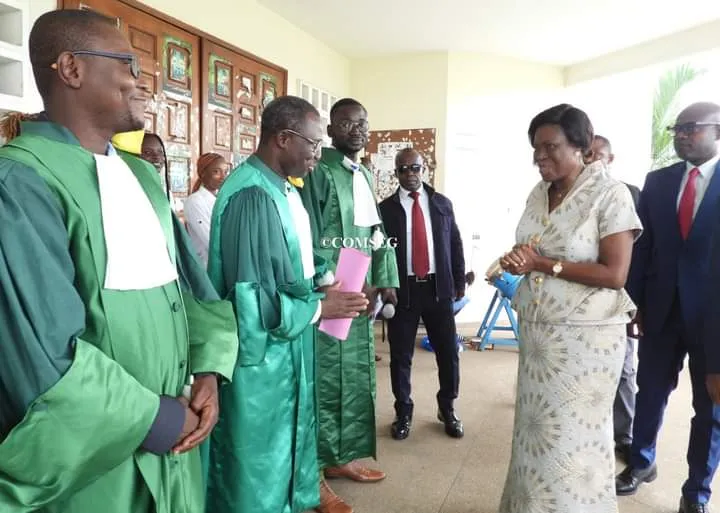 Les universitaires célèbrent Simone Gbagbo