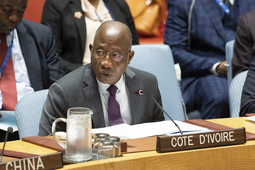 Nouvelle loi sur le corps diplomatique ivoirien : la Côte d’Ivoire renforce sa politique étrangère