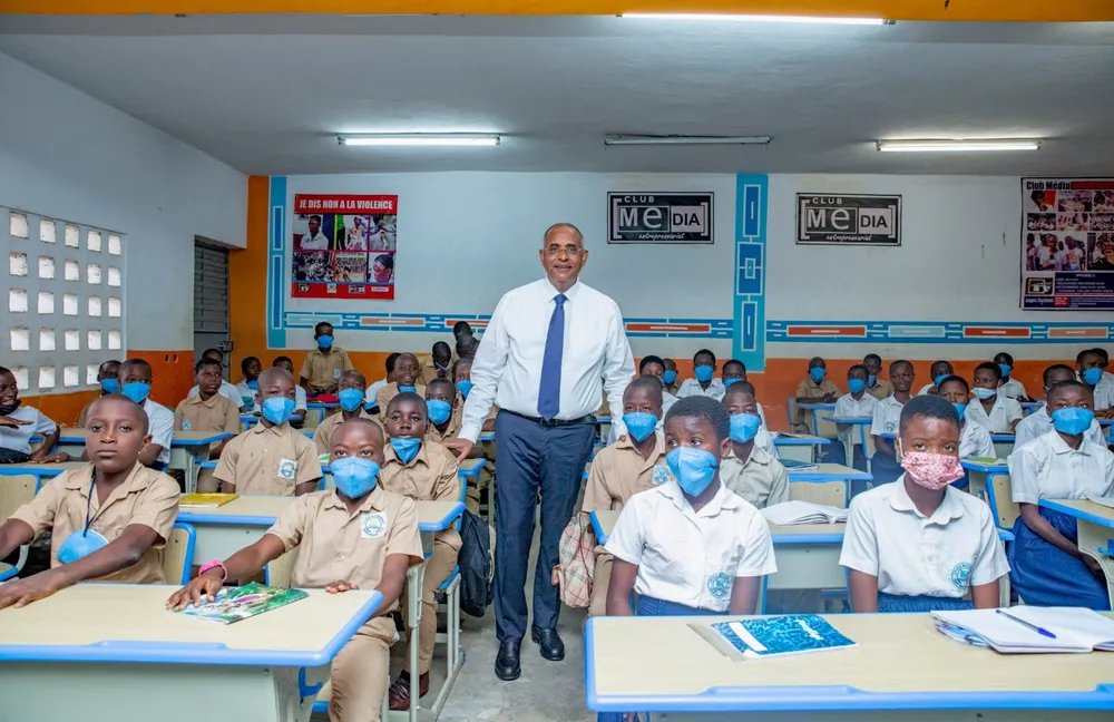Lycée Djedji Amondji Pierre d’Adjamé: Patrick Achi dans son collège où il a obtenu le BEPC