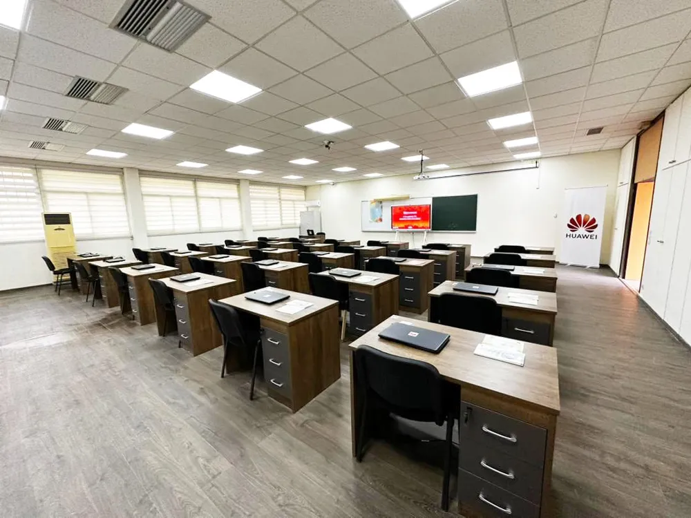 Inauguration de l’Académie des TIC Amadou Gon Coulibaly à l’INP-HB de Yamoussoukro