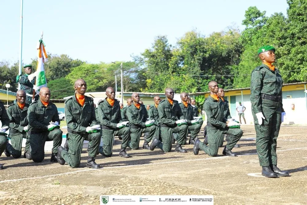 Présentation au drapeau de 86 Agents Techniques des Eaux et Forêts de Côte d’Ivoire