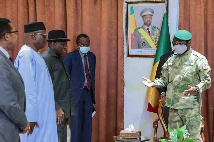 Mali: Assimi Goïta de retour dans les bonnes grâces de la CEDEAO ?