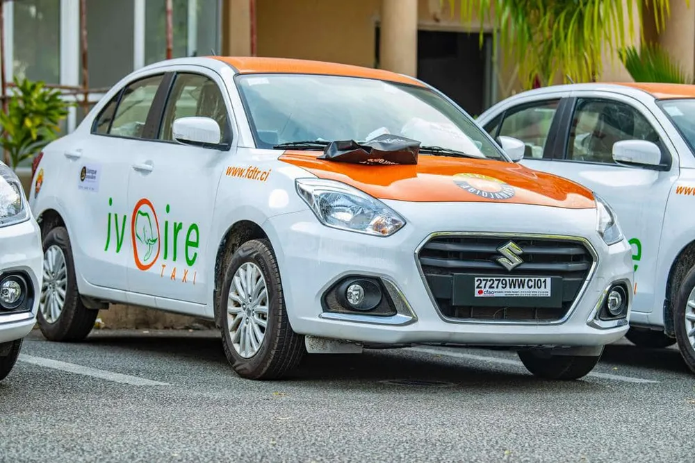 Renouvellement du parc automobile : 50 taxis Ivoire neufs remis à des jeunes ivoiriens