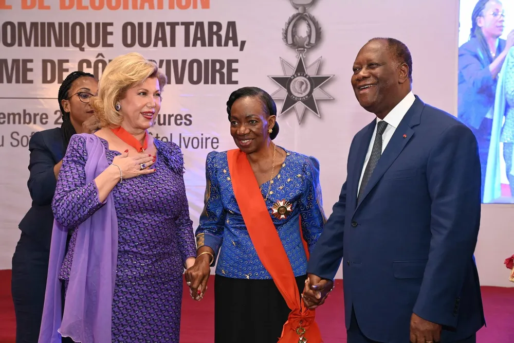Dominique Ouattara élevée à la Dignité de Grand Officier de l’Ordre national
