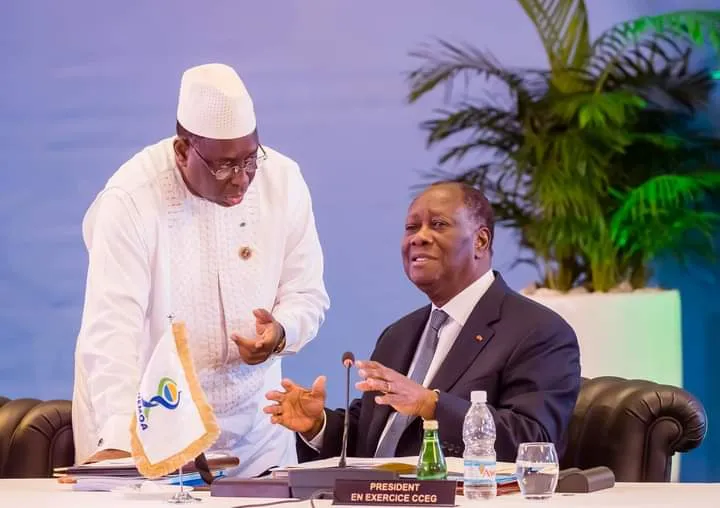 Troisième mandat : Macky Sall sur les traces de Ouattara ?