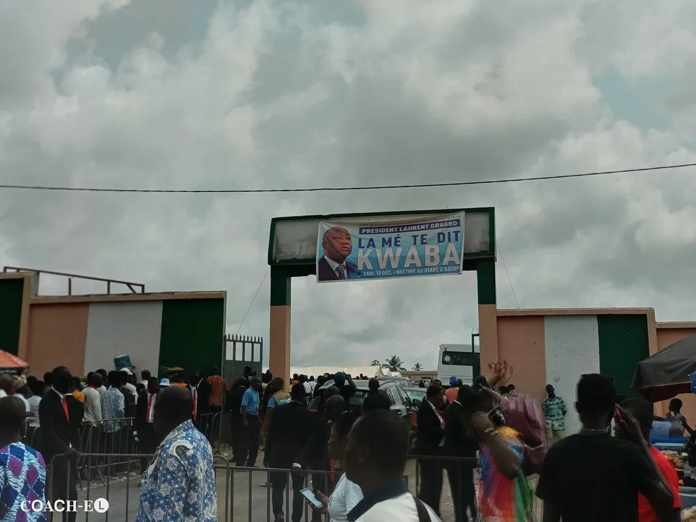 Meeting de Gbagbo à Adzopé ce 10 décembre 2022: le stade déjà en ébullition, les premières images