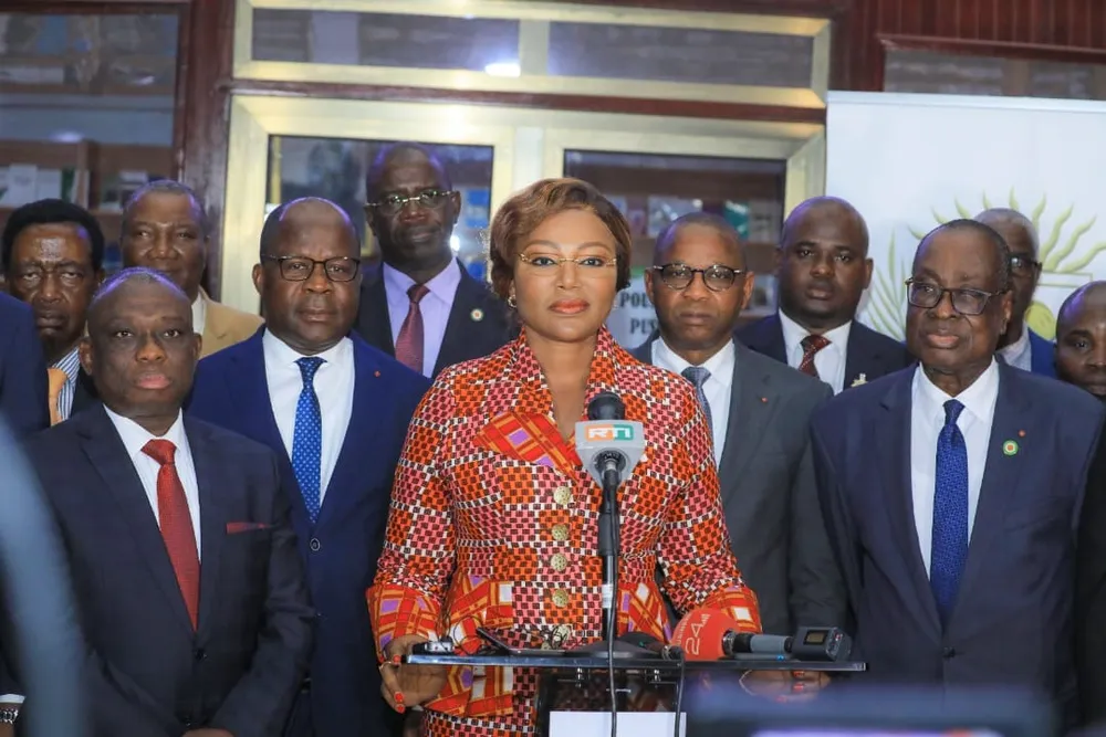 MFFE Budget 2023: la Ministre Nassénéba Touré convainc les sénateurs