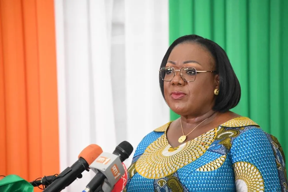 Anne Désirée Ouloto, ministre d'Etat, ministre de la Fonction Publique et de la Modernisation de l'Administration
