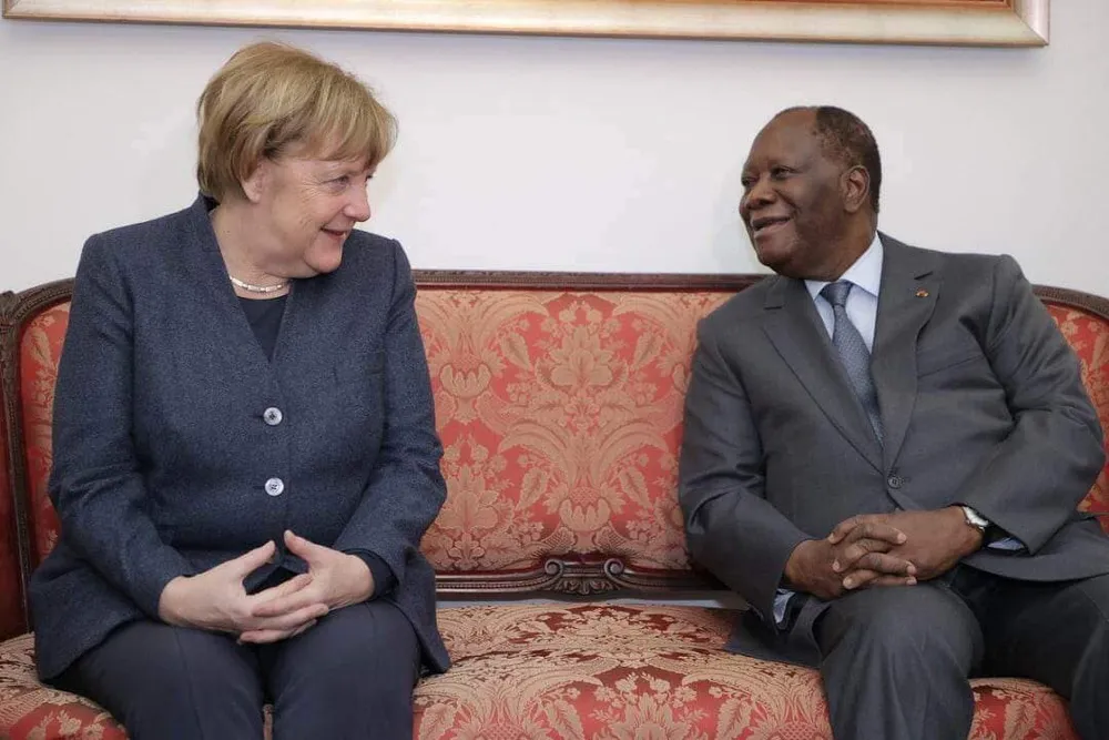 Remise Prix Houphouët-Boigny à Angela Merkel: lever de rideau