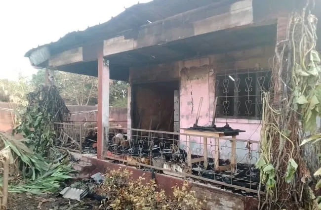 Agnibilékrou : le domicile de la secrétaire de l’inspection primaire ravagé par un incendie à un an de sa retraite