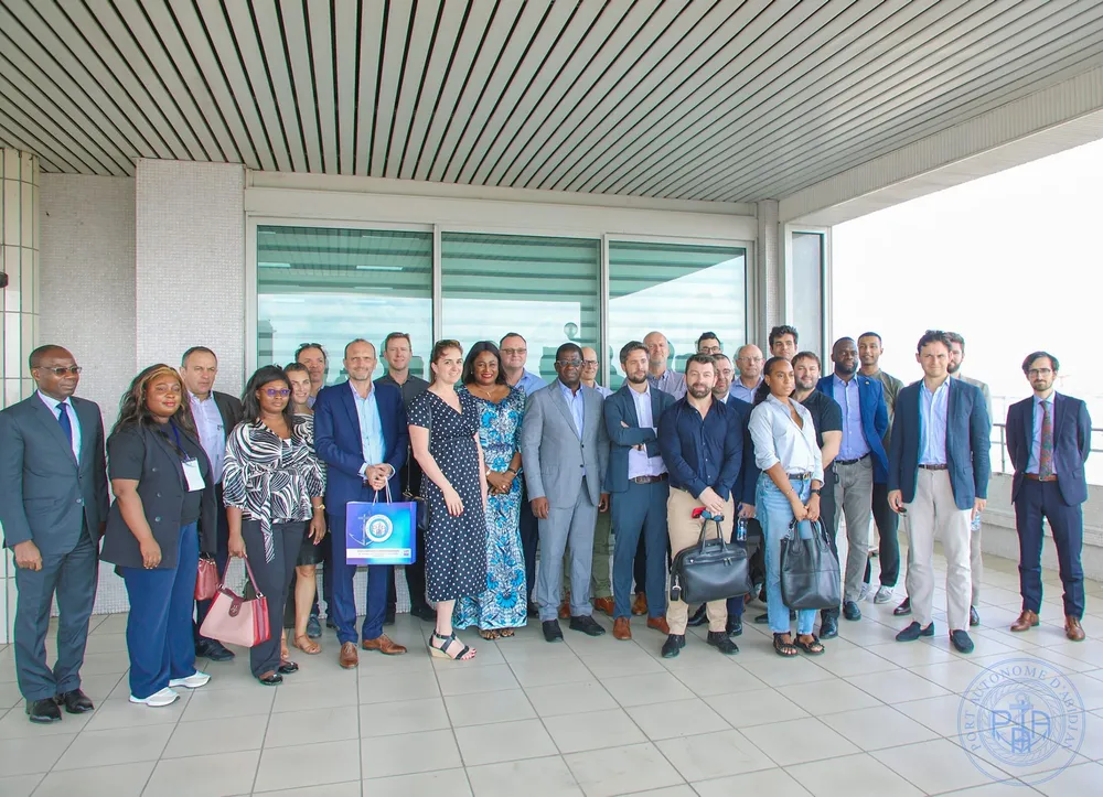 Des entreprises françaises spécialisées dans la sécurité et la défense débarquent au Port d’Abidjan