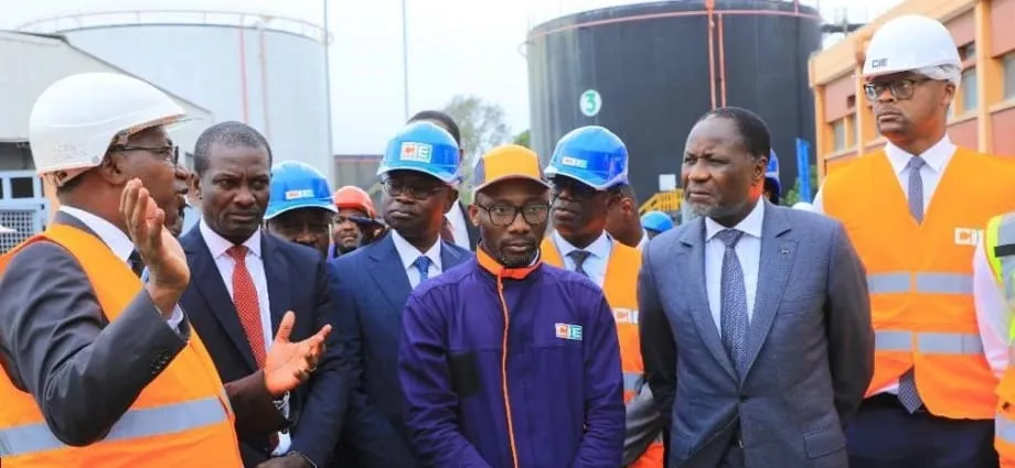 Incendie du poste 225 kv de CIE à Vridi : le ministre Sangafowa-Coulibaly sur le terrain