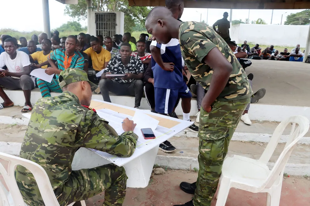 Concours ENSOA 2023 lancé: recrutement de 150 personnes, calendrier, conditions et inscriptions