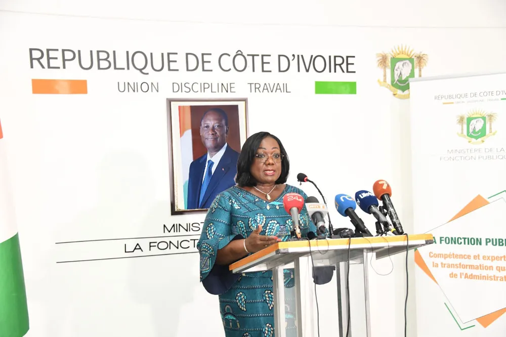 Anne Désirée Ouloto, ministre d'Etat, ministre de la Fonction Publique et de la Modernisation de l'Administration