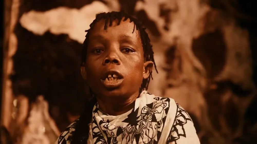 Toofan – Mon l’argent [Clip] : « manger l’argent des gens, c’est bon, mais pour payer, tu fais le… »