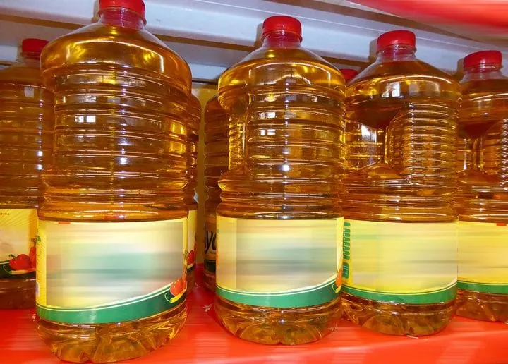 Vente d’huile de palme importée frauduleusement et de qualité douteuse en Côte d’Ivoire: Le directeur général du Conseil Hévéa-Palmier réagit