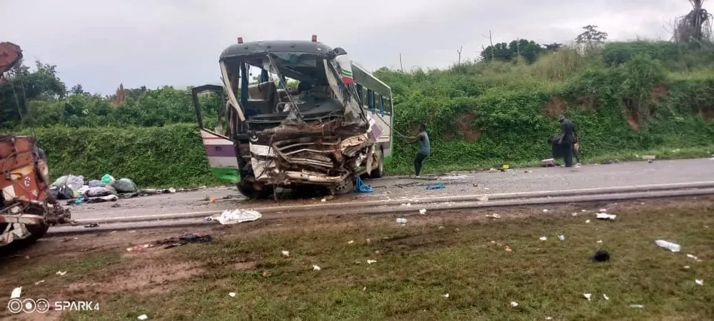 Accident de la circulation sur l’autoroute du nord: 66 victimes