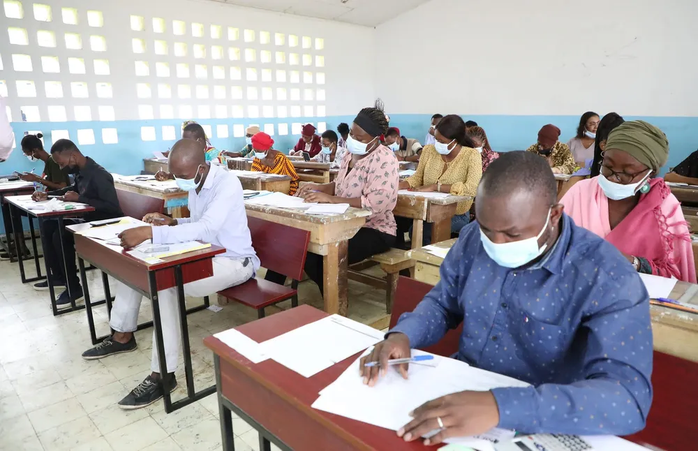 Concours administratifs Côte d’Ivoire: la directrice des Concours du ministère de la Fonction publique face aux internautes