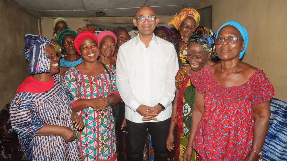 Municipales 2023 de Yopougon: Michel Gbagbo prie avec les femmes du groupe de prière Les Sentinelles pour la paix en Côte d’Ivoire
