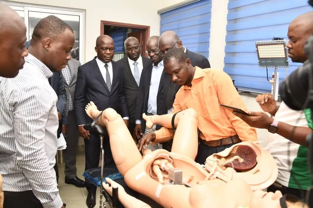 Côte d’Ivoire: 240 médecins généralistes formés en soins obstétricaux néo-nataux d’urgence complet