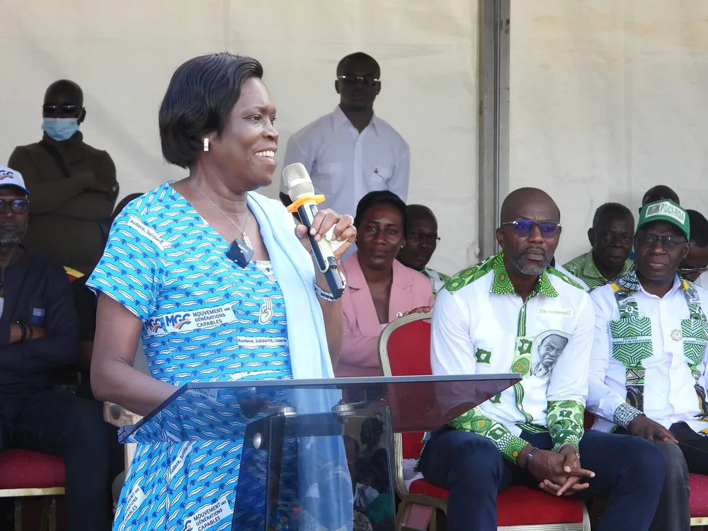 Simone Gbagbo présente ses condoléances à la famille Akpa