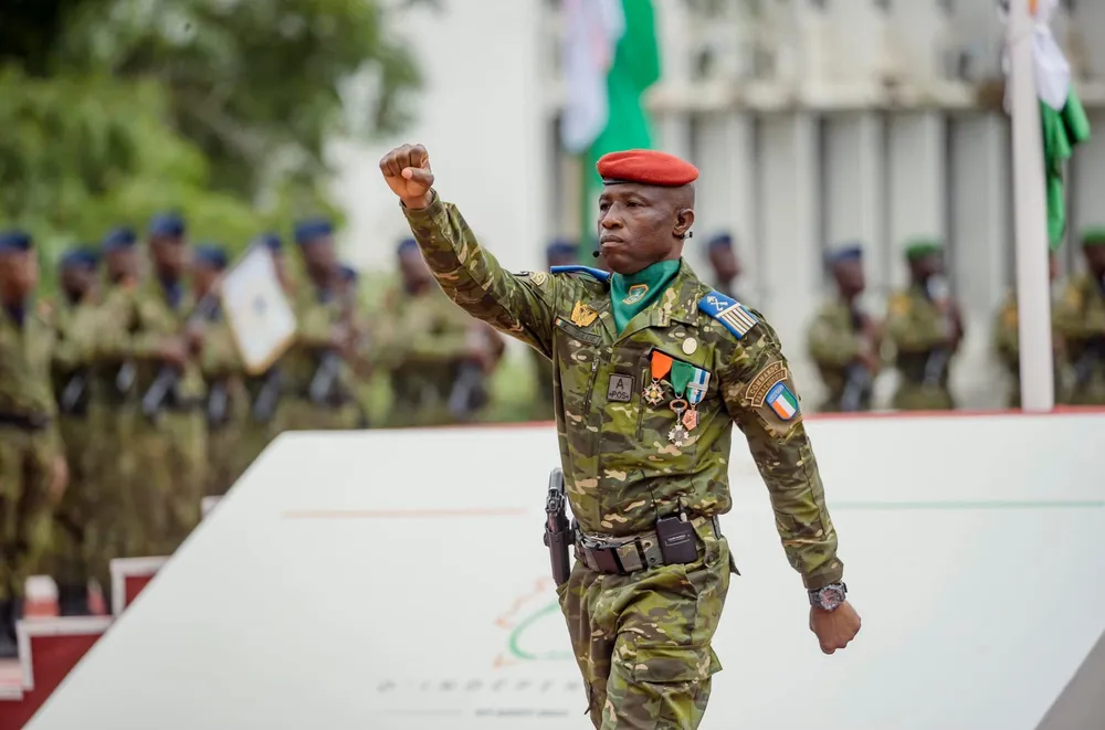 Voici les grades militaires en Côte d’Ivoire : hiérarchie et spécificités des forces armées