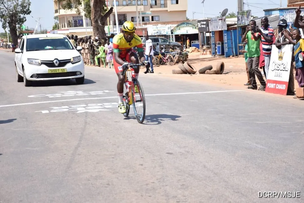 Tour du Faso 2023 : Kuere Rodrigue remporte le 3e point chaud à Zorgho