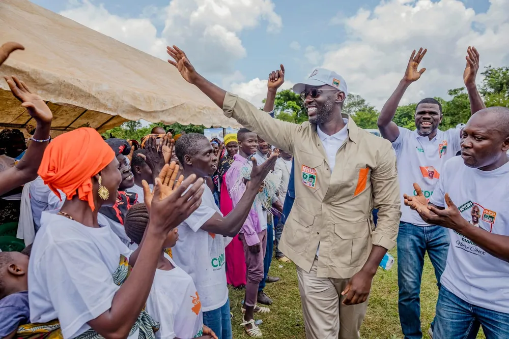 Cédric Tidiane Diarra, le Maire Dioulatiédougou, renonce à son salaire au profit des chefs de villages du canton du Nafana