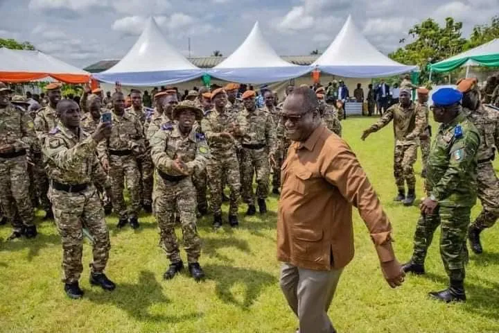 Téné Birahima Ouattara en visite de terrain au sein des Forces Spéciales: des images