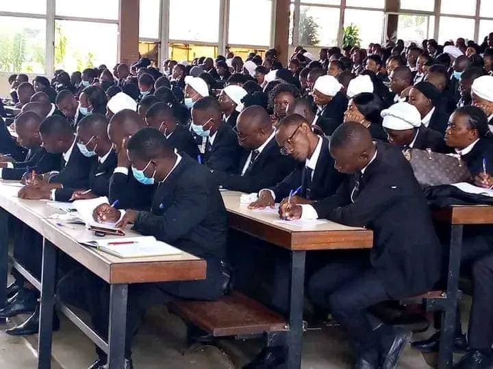 Côte d’Ivoire : les enseignants IA titularisés en 2023 réclament le versement de leurs primes d’installation