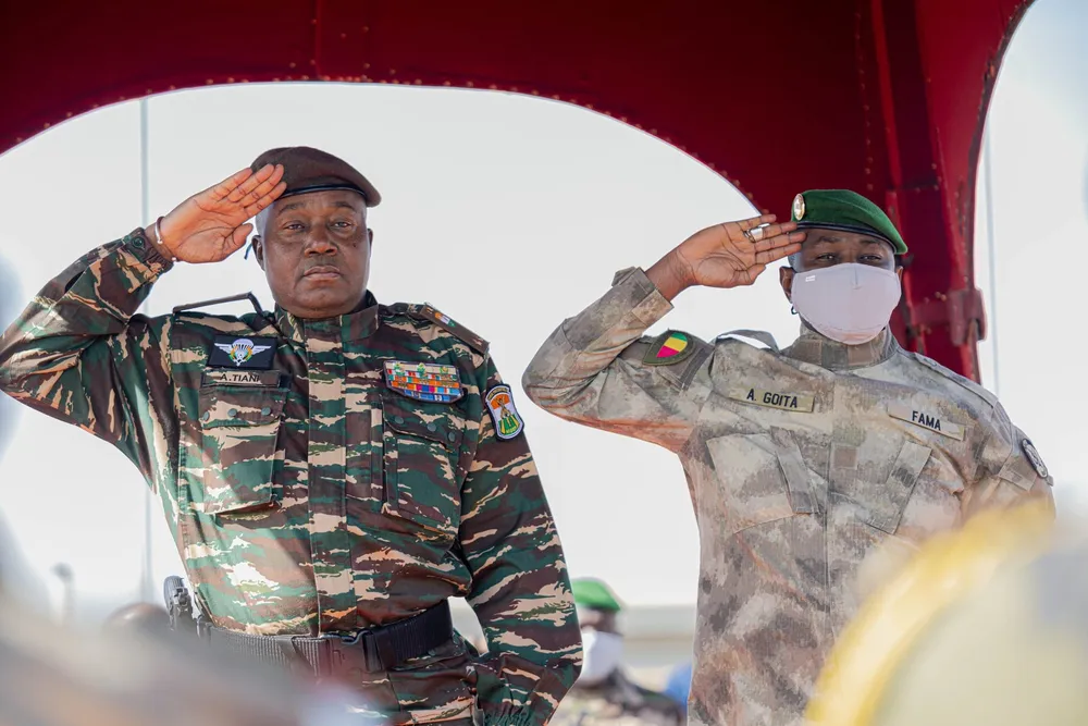 Abdourahamane Tiani, chef de la junte nigérienne, en visite au Mali 