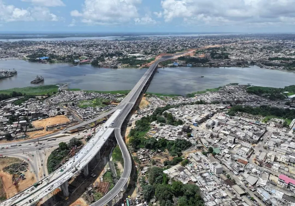4e pont d’Abidjan : Beugré Mambé satisfait de l’état d’avancement des travaux