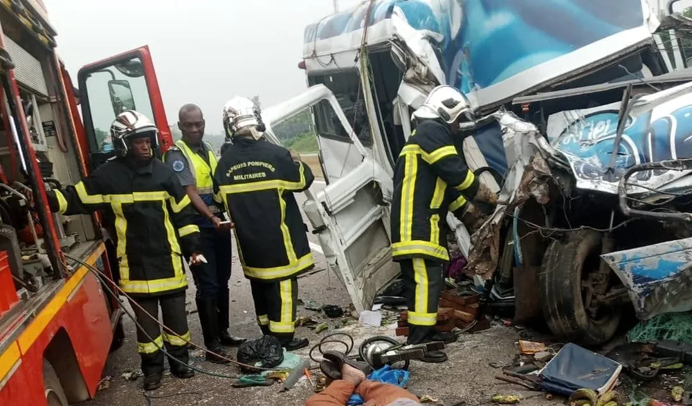 Accident sur l'autoroute du nord, en Côte d'Ivoire. © Crédit Photo DR