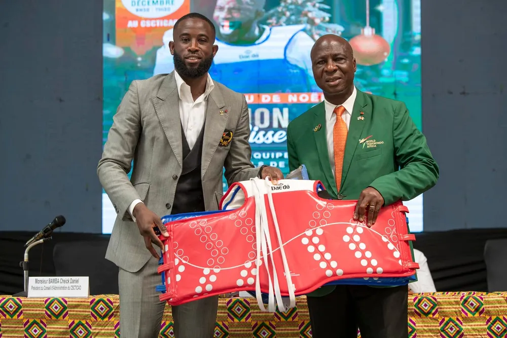 Cissé Cheick fait un don d’équipements de 25 millions de FCFA pour le Taekwondo ivoirien