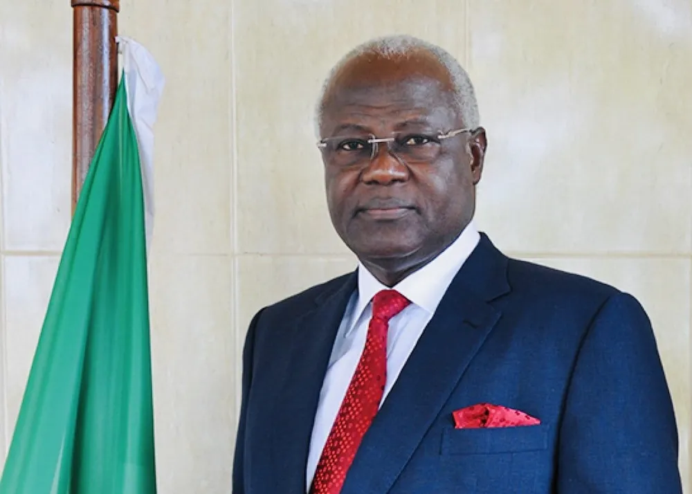 Tentative de coup d’Etat en Sierra Leone : l’ancien président Ernest Bai Koroma arrêté