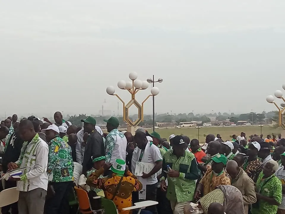 PDCI : l’heure du choix, les congressistes prennent d’assaut la Fondation de Yamoussoukro