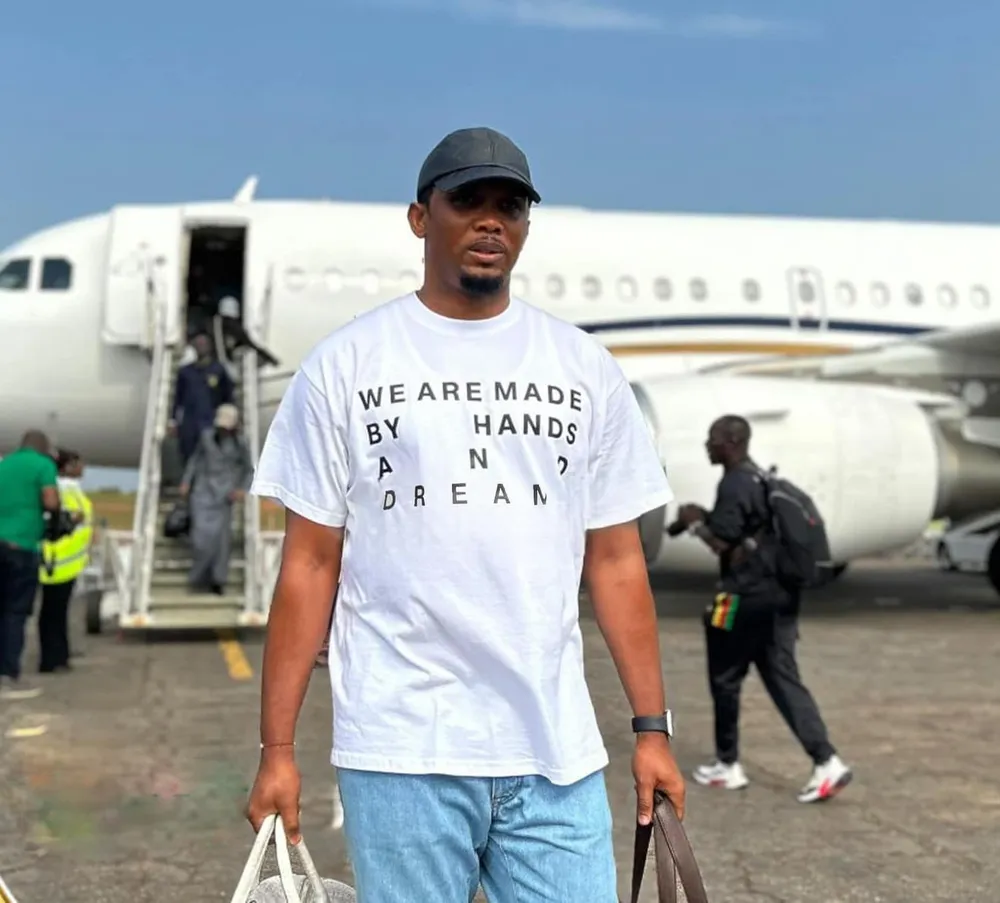 CAN 2023 : les Lions indomptables du Cameroun sont arrivés ce mercredi à Yamoussoukro avec Samuel Eto’o
