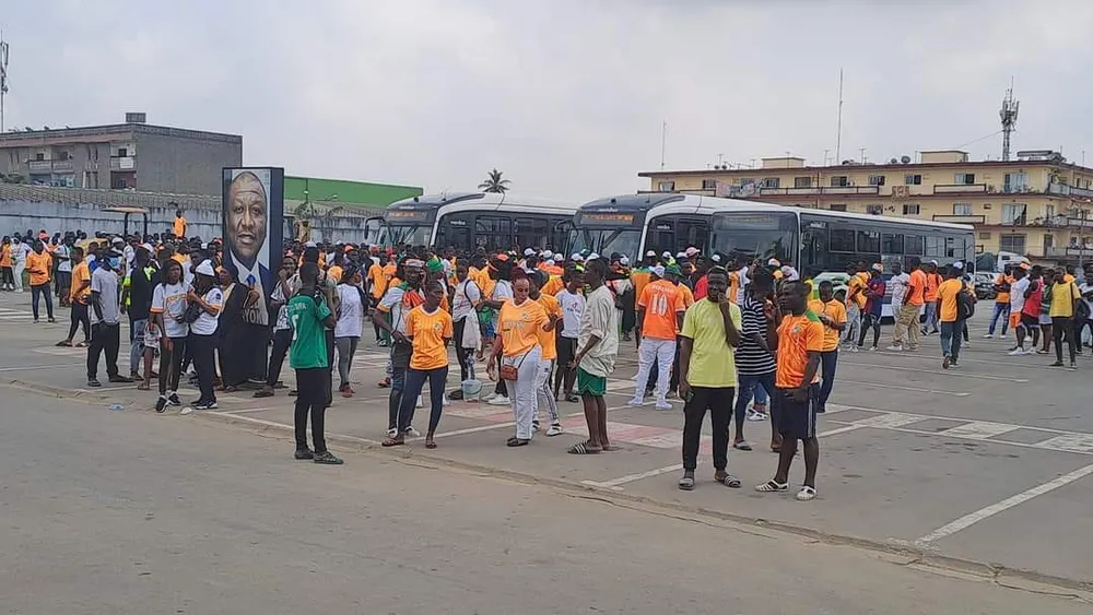 Abobo : mobilisation derrière les Éléphants avant le match contre la Guinée Équatoriale, des images