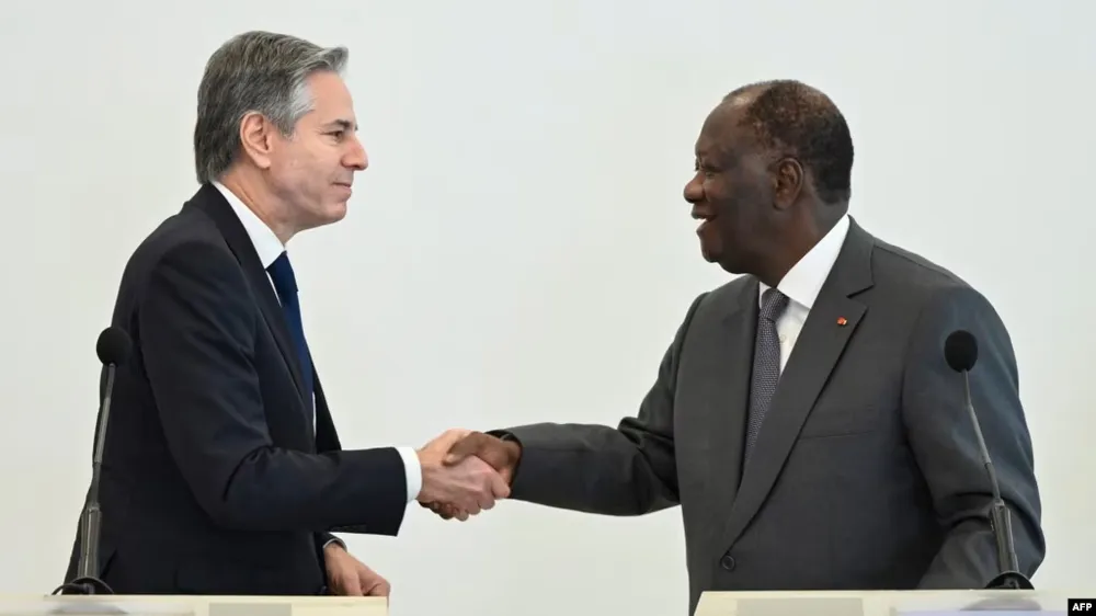 A Abidjan, Antony Blinken et Ouattara s’accordent sur la nécessité de lutter contre le jihadisme et les coups d’Etat
