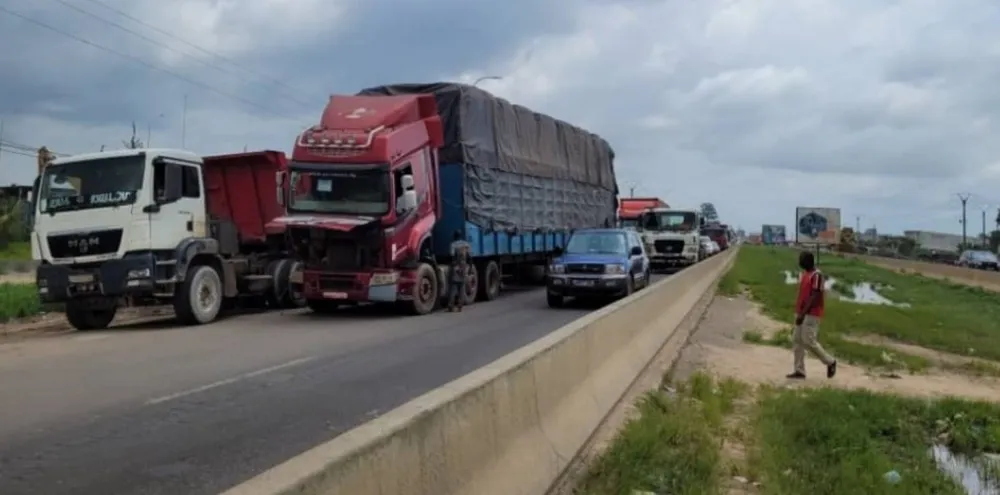 Circulation interdite aux véhicules poids lourds à Bouaké