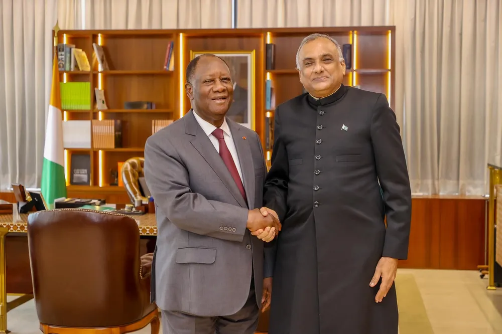 L’Ambassadeur du Pakistan en Côte d’Ivoire fait ses adieux à Ouattara