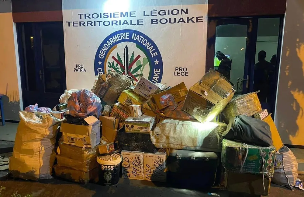 Trafic de drogue à Yamoussoukro : Deux individus arrêtés, drogue et médicaments saisis