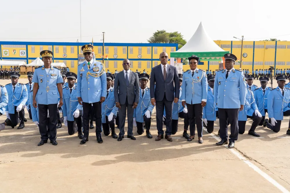 Cérémonie de présentation au drapeau de la Police ivoirienne