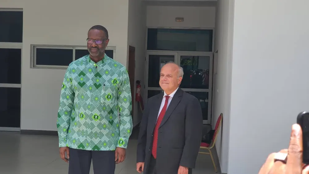 Rencontre entre le président du PDCI, Tidjane Thiam et l'ambassadeur de France en Côte d'Ivoire, Jean-Christophe Belliard le